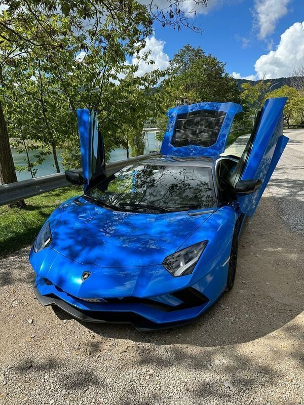 Usata Lamborghini Aventador 770 CV (566 kW) 2017 Blu Coupé