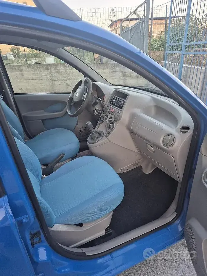 Usata Fiat Panda 2005 Blu Utilitaria