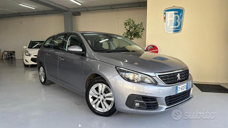Usata Peugeot 308 Allure 131 CV (96 kW) 2019 Grigio Station wagon