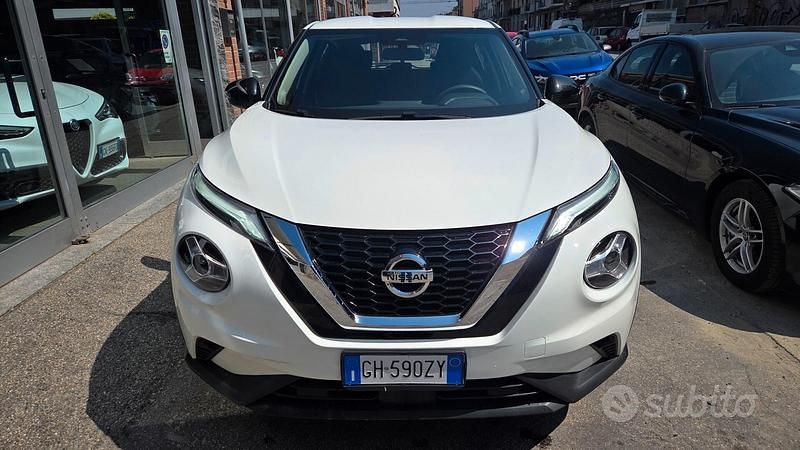 Usata Nissan Juke Acenta+ 114 CV (83 kW) 2022 Bianco SUV