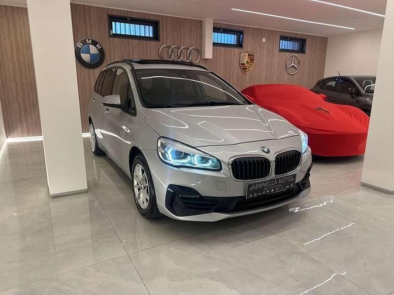 Begagnad BMW 216 Gran Tourer 116 HK (85 kW) 2021 Grå Minibuss