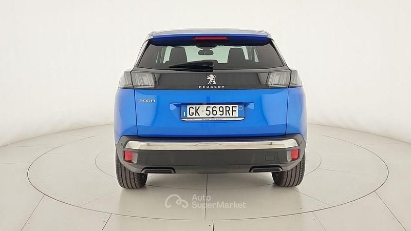 Usata Peugeot 3008 Allure 131 CV (96 kW) 2022 Blu SUV
