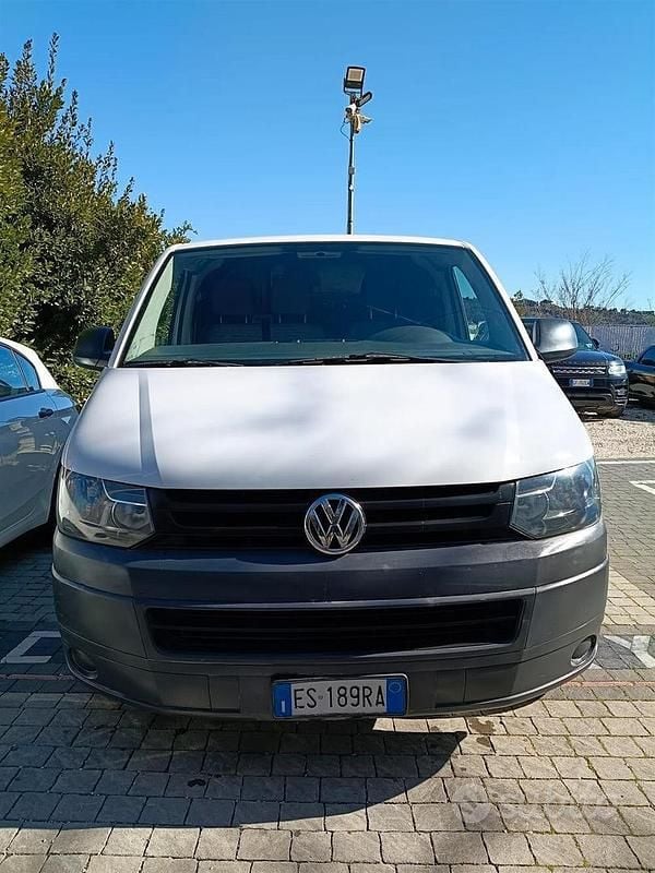 Usata VW T5 102 CV (75 kW) 2013 Bianco Furgone
