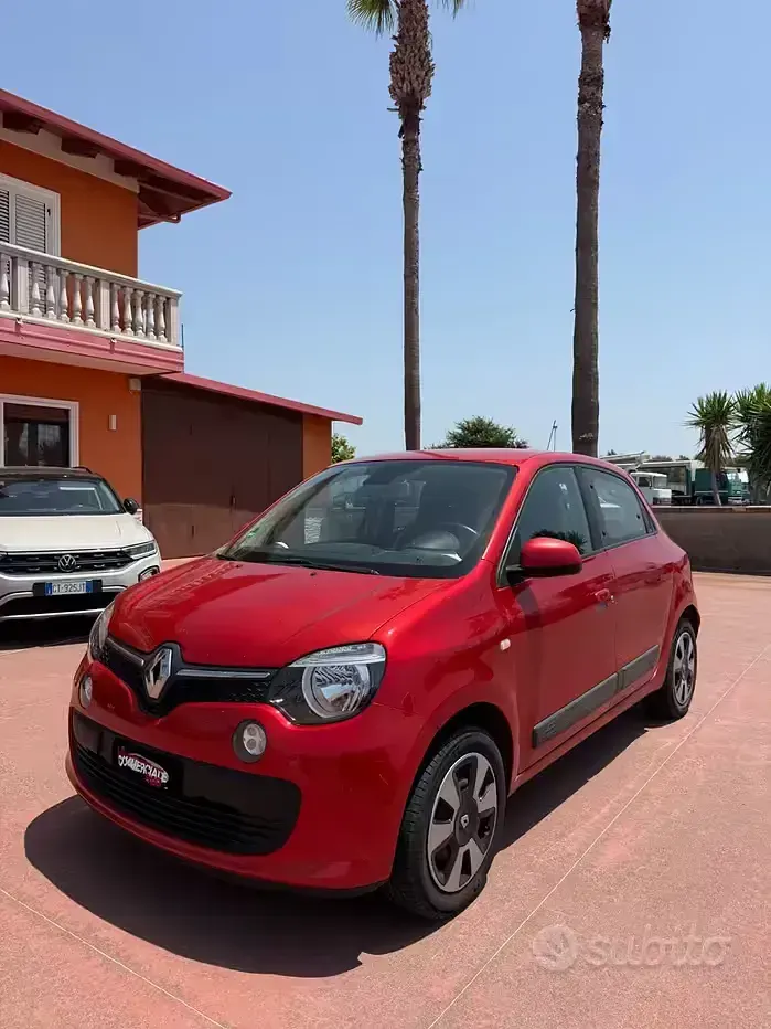 Usata Renault Twingo 75 CV (55 kW) 2014 Rosso Utilitaria