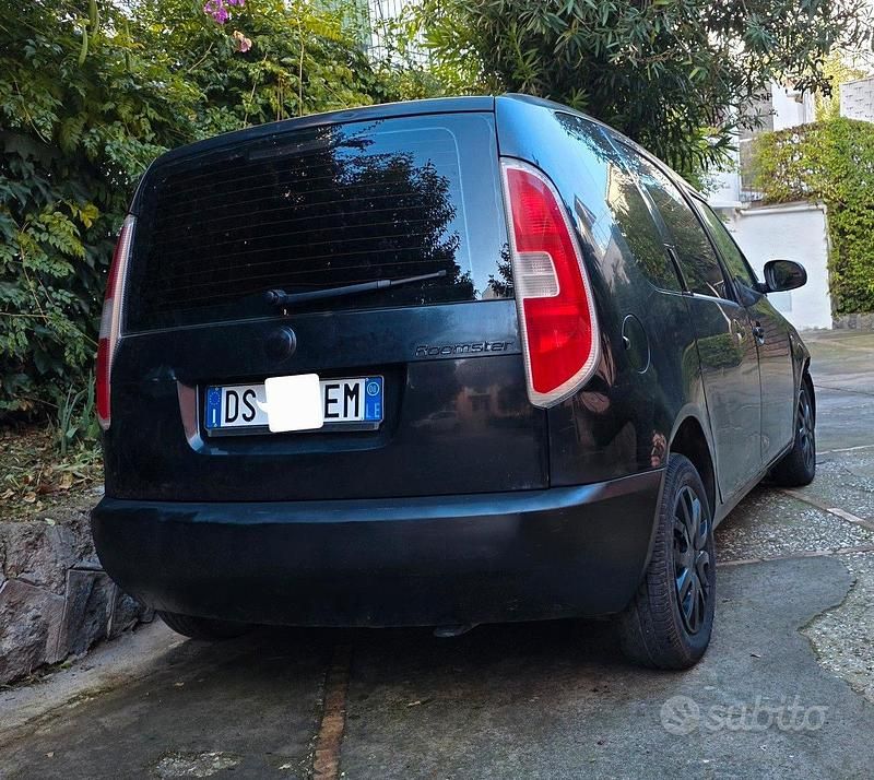 Usata Skoda Roomster 69 CV (50 kW) 2008 Nero Monovolume