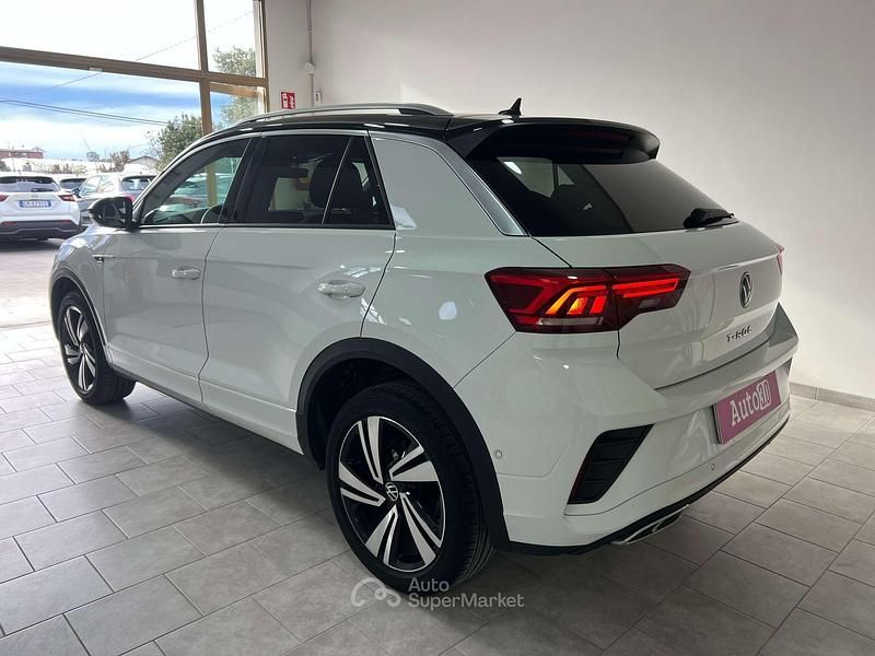 Gebraucht VW T-Roc R-line 150 PS (110 kW) 2024 Weiß SUV