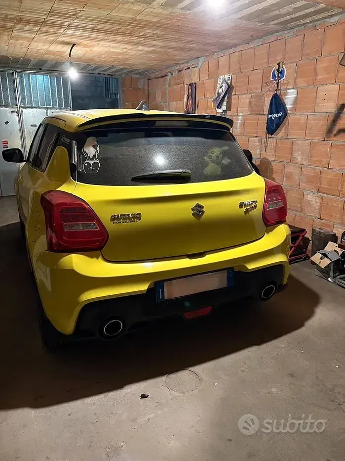 Usata Suzuki Swift Sport 140 CV (102 kW) 2018 Giallo Utilitaria