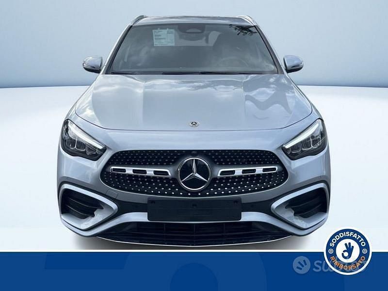 Nuova Mercedes GLA200 AMG 2025 Grigio SUV