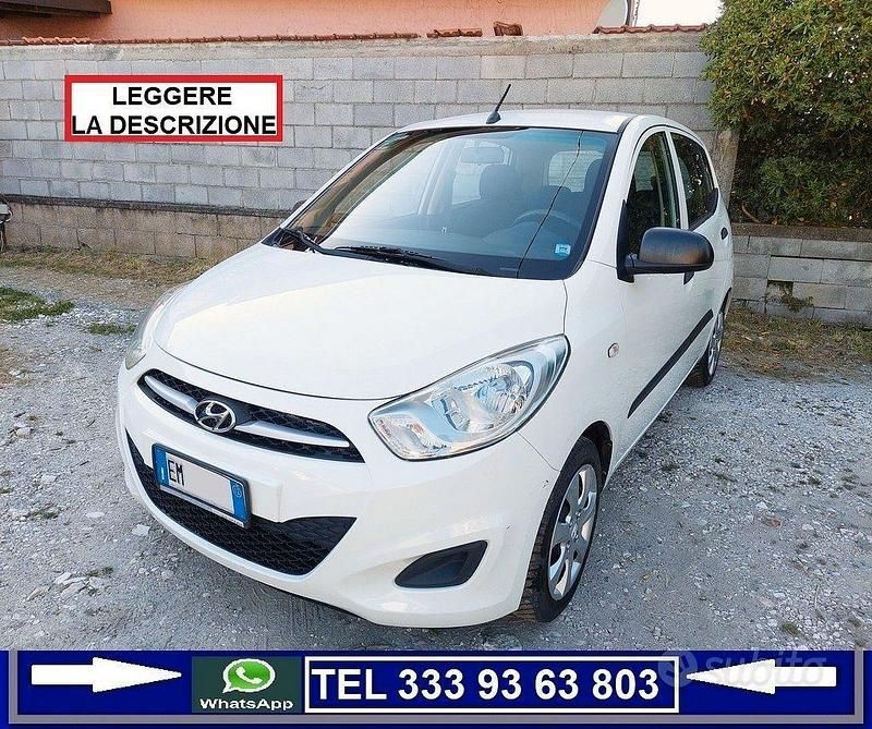 Usata Hyundai i10 69 CV (50 kW) 2012 Bianco Utilitaria