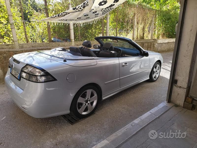 Usata Saab 9-3 Cabriolet 160 CV (117 kW) 2009 Grigio Cabrio