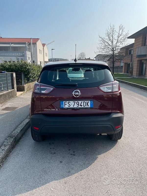 Usata Opel Crossland X 83 CV (61 kW) 2018 Rosso SUV