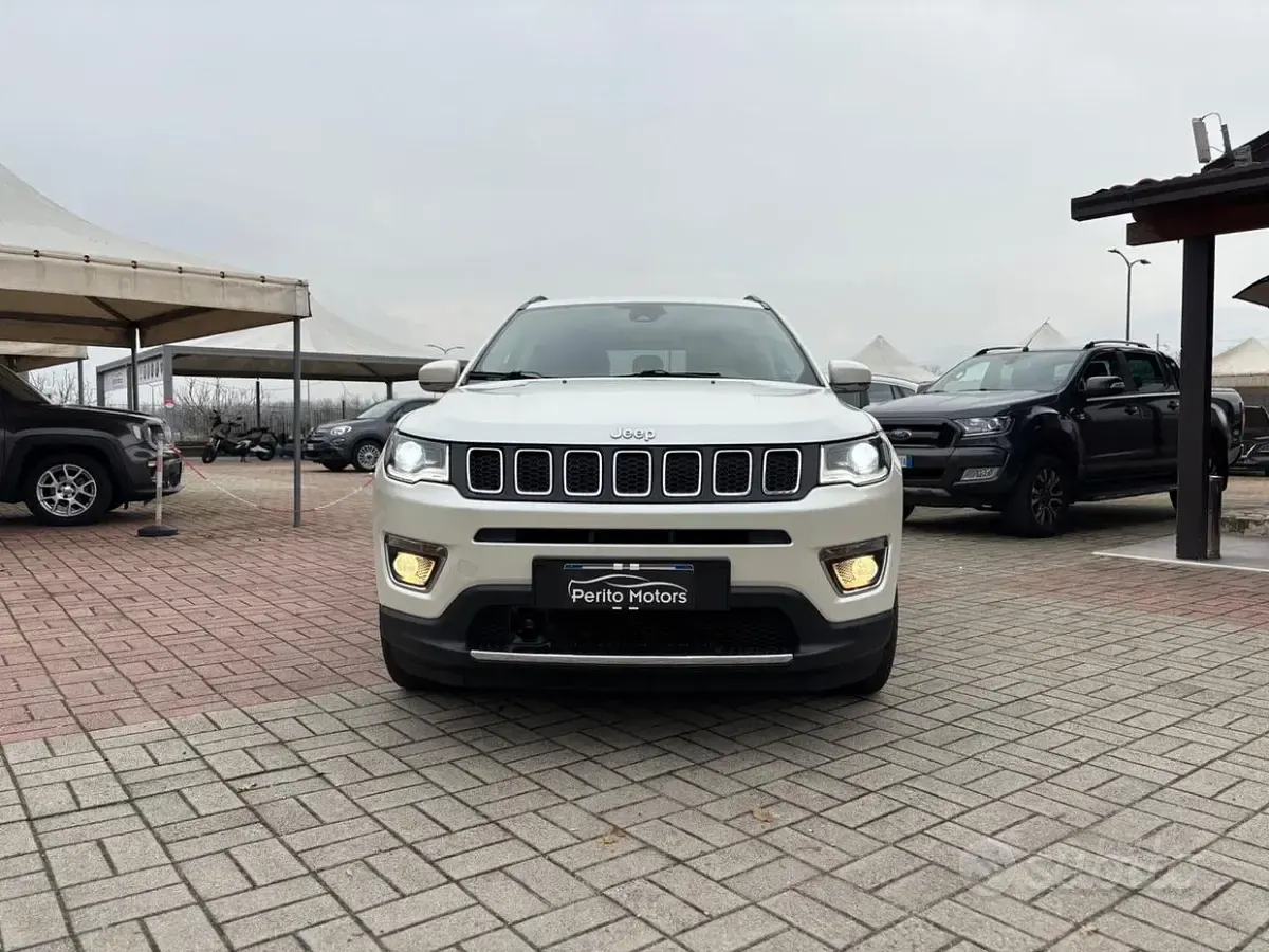 Usata Jeep Compass Limited 120 CV (88 kW) 2017 Bianco SUV