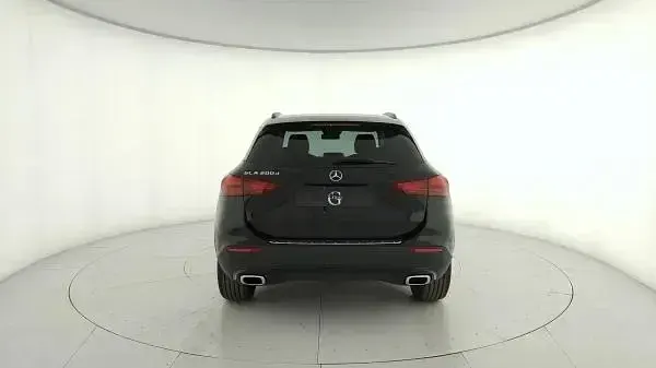 Nuova Mercedes GLA200 Advanced Plus 150 CV (110 kW) 2026 Nero cosmo metallizzato SUV