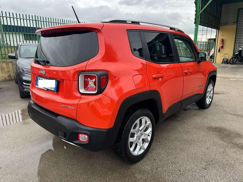 Usata Jeep Renegade Limited 140 CV (102 kW) 2014 Arancione SUV