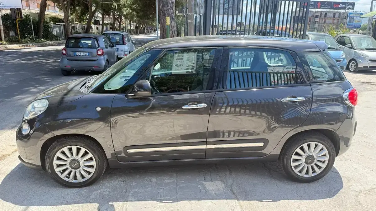 Usata Fiat 500L Lounge 85 CV (62 kW) 2015 Grigio Monovolume