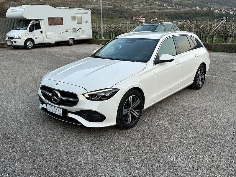 Usata Mercedes C220 200 CV (147 kW) 2022 Bianco Station wagon