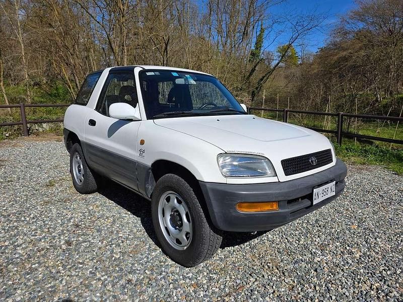 Usata Toyota RAV4 128 CV (94 kW) 1996 Bianco SUV