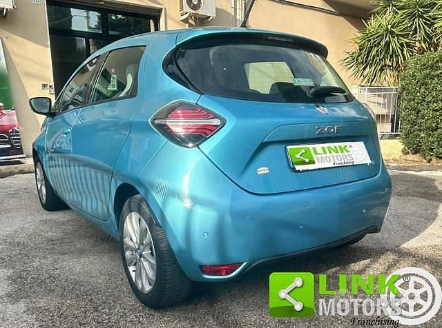 Usata Renault Zoe Intens 100 kW (136 CV) 2021 Blu Utilitaria
