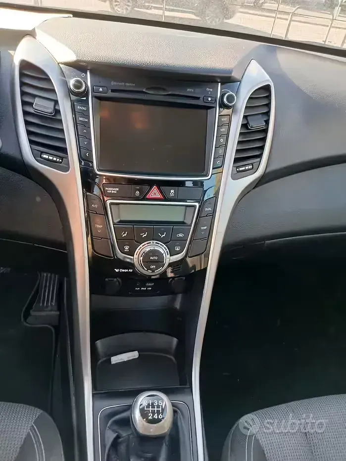 Usata Hyundai i30 110 CV (80 kW) 2014 Nero Berlina