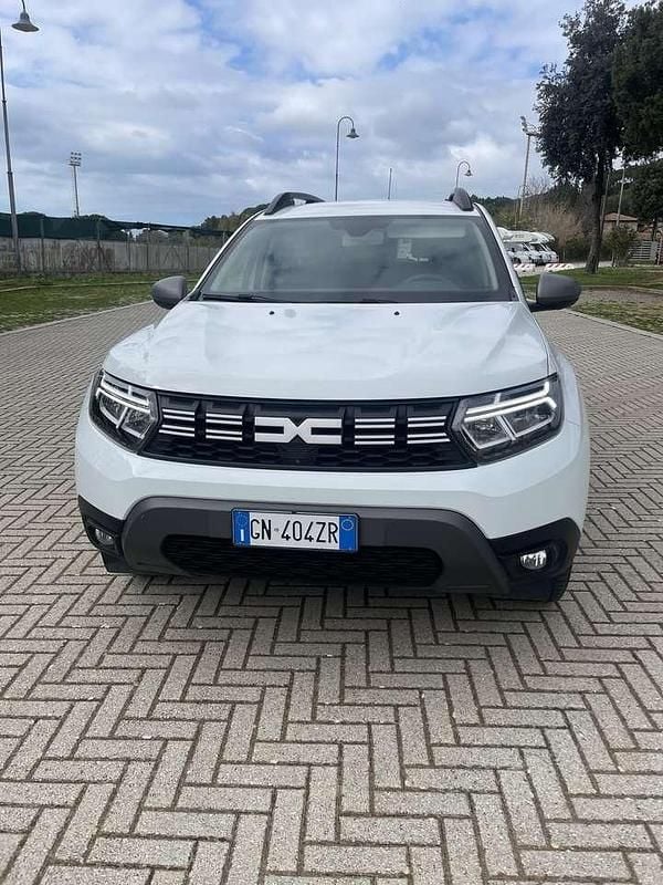Usata Dacia Duster Journey 116 CV (85 kW) 2023 Bianco SUV