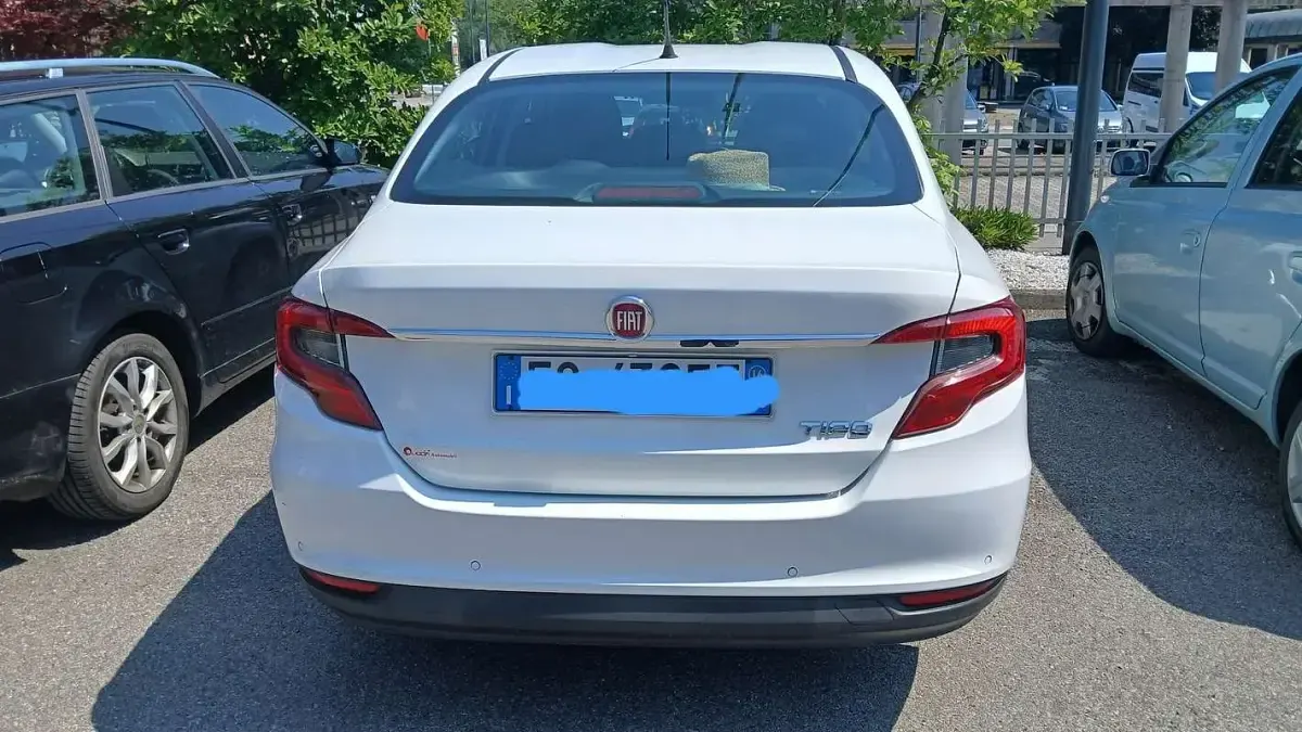 Usata Fiat Tipo Easy 120 CV (88 kW) 2016 Berlina