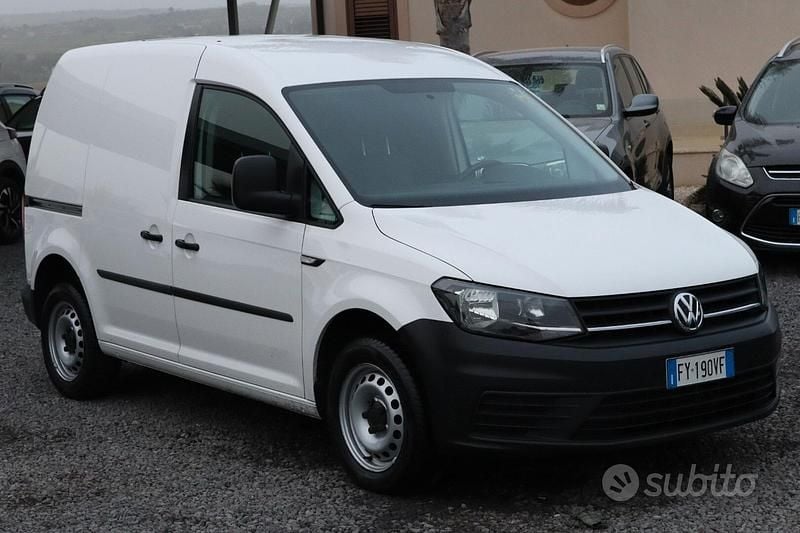 Usata VW Caddy Business 75 CV (55 kW) 2019 Bianco Monovolume