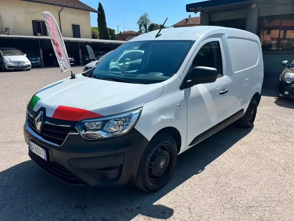 Usata Renault Express 75 CV (55 kW) 2021 Bianco Monovolume
