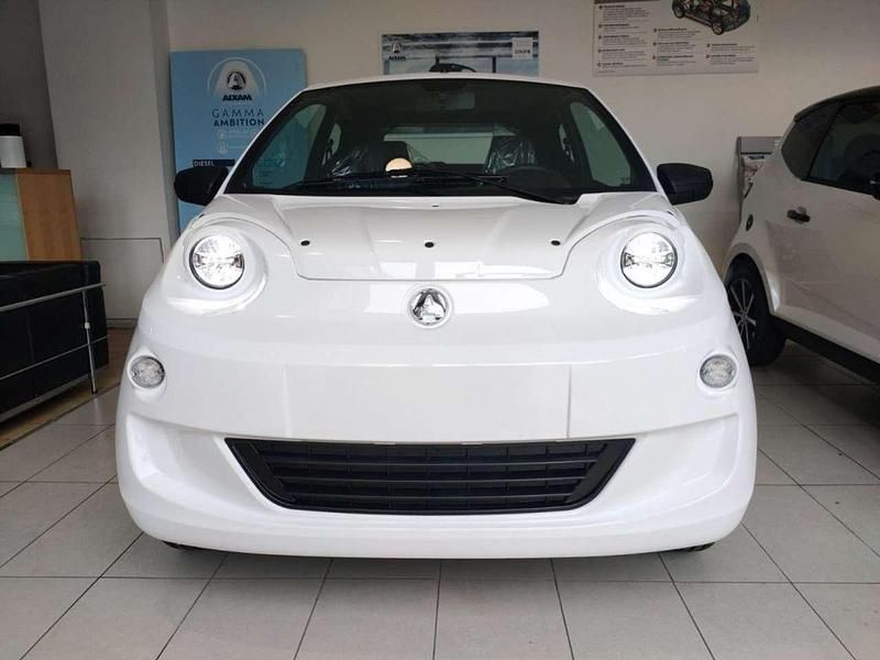 Nuova Aixam Minauto 2025 Bianco Utilitaria