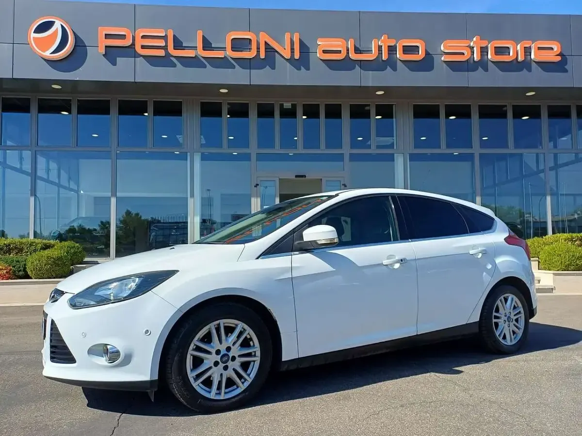 Brugt Ford Focus 116 HK (85 kW) 2013 Hvid Hatchback