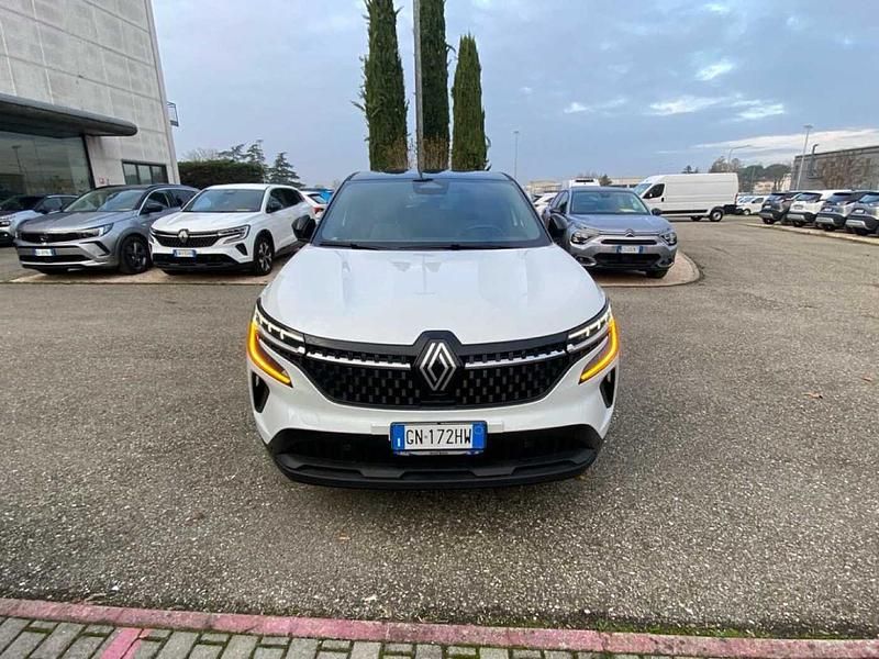 Usata Renault Austral Iconic Esprit Alpine 200 CV (147 kW) 2023 Bianco SUV