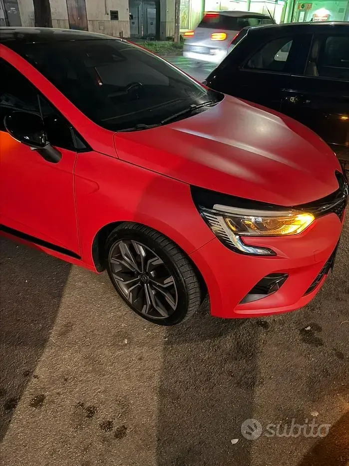 Usata Renault Clio 86 CV (63 kW) 2019 Rosso Utilitaria