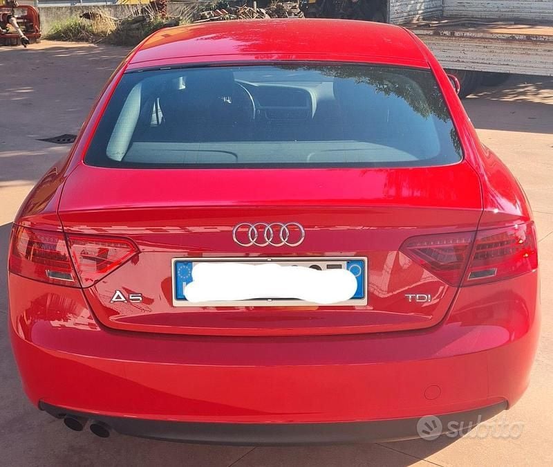 Rosso Usata 2012 Audi A5 Sportback Due volumi | 15.000 € (Buon prezzo) - Immagine 1/4