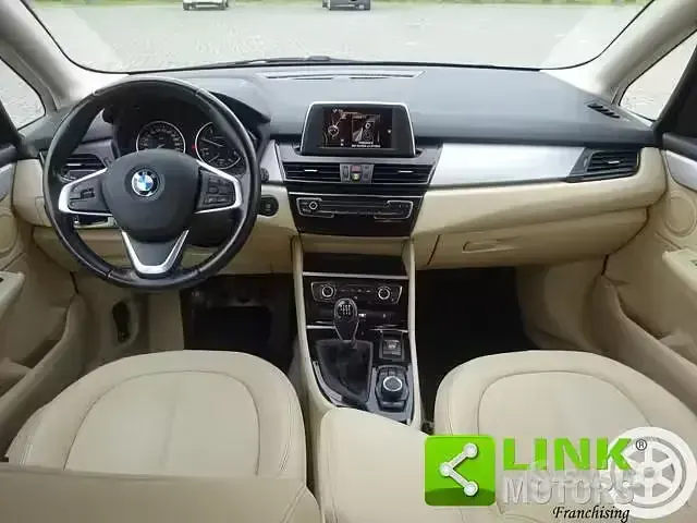 Usata BMW 216 Active Tourer Advantage 116 CV (85 kW) 2016 Nero Monovolume