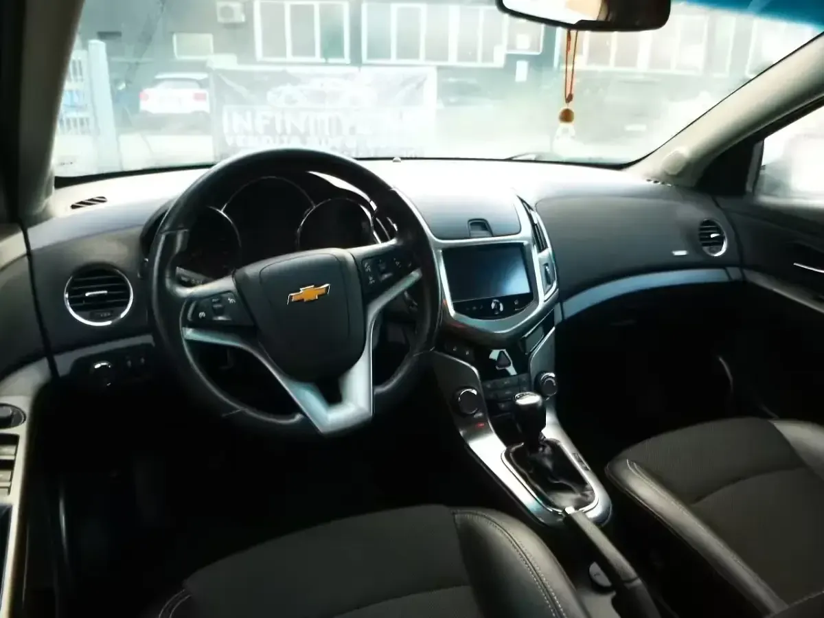Usata Chevrolet Cruze LTZ 140 CV (102 kW) 2014 Bianco Station wagon