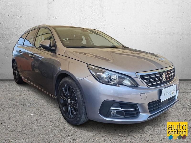 Usata Peugeot 308 SW Style 131 CV (96 kW) 2019 Grigio Station wagon