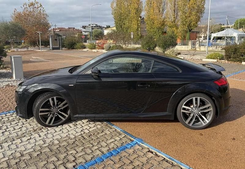 Usata Audi TT 230 CV (169 kW) 2017 Coupé