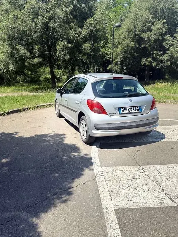 Usata Peugeot 207 88 CV (64 kW) 2007 Berlina