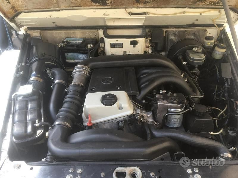 Usata Mercedes G300 150 CV (110 kW) 1987 Bianco SUV