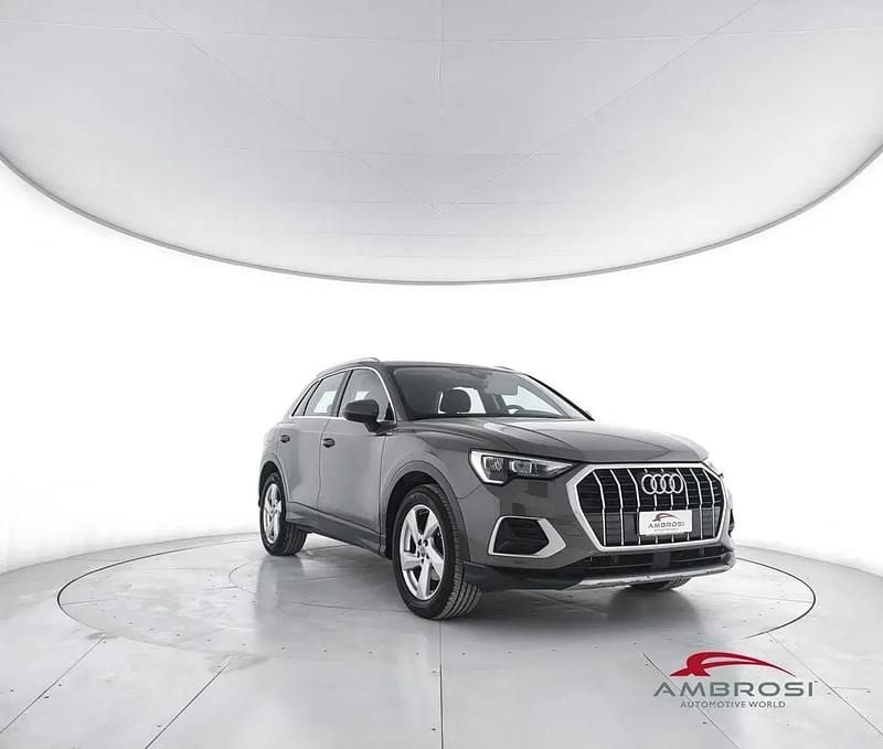 Usata Audi Q3 Advanced Plus 150 CV (110 kW) 2019 Verde SUV
