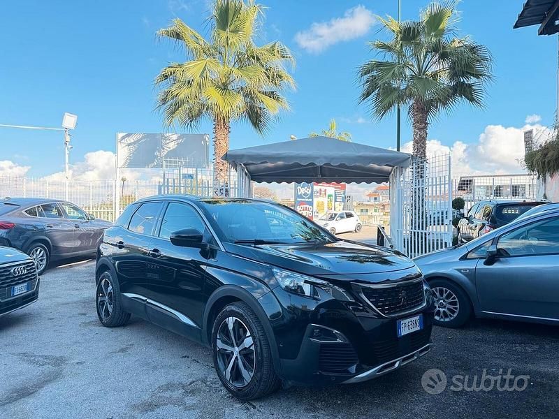 Nero Usata 2018 Peugeot 3008 GT-line Tre volumi | 13.900 € (Buon prezzo) - Immagine 1/4
