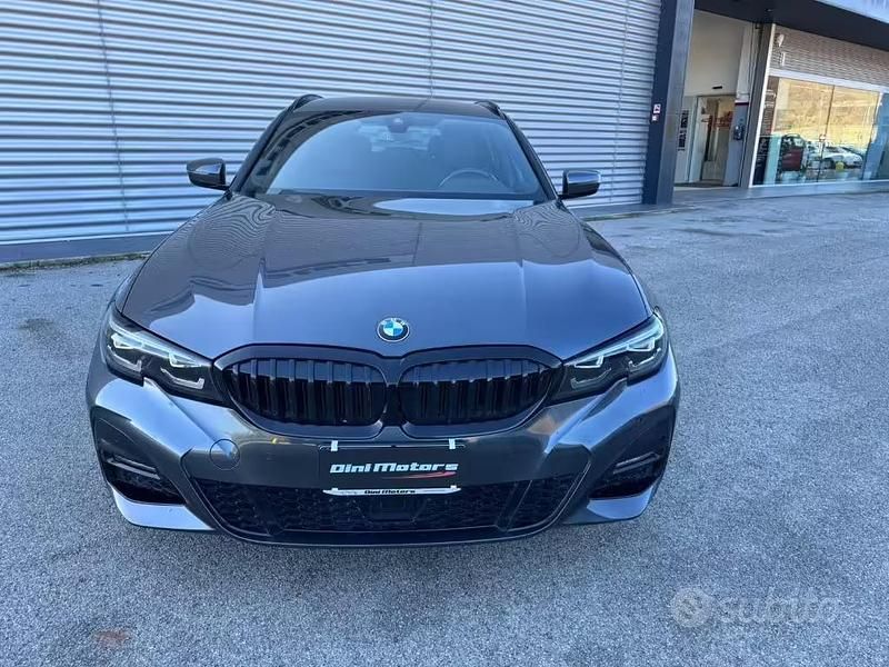 Usata BMW 320 M Sport 190 CV (139 kW) 2022 Grigio Station wagon