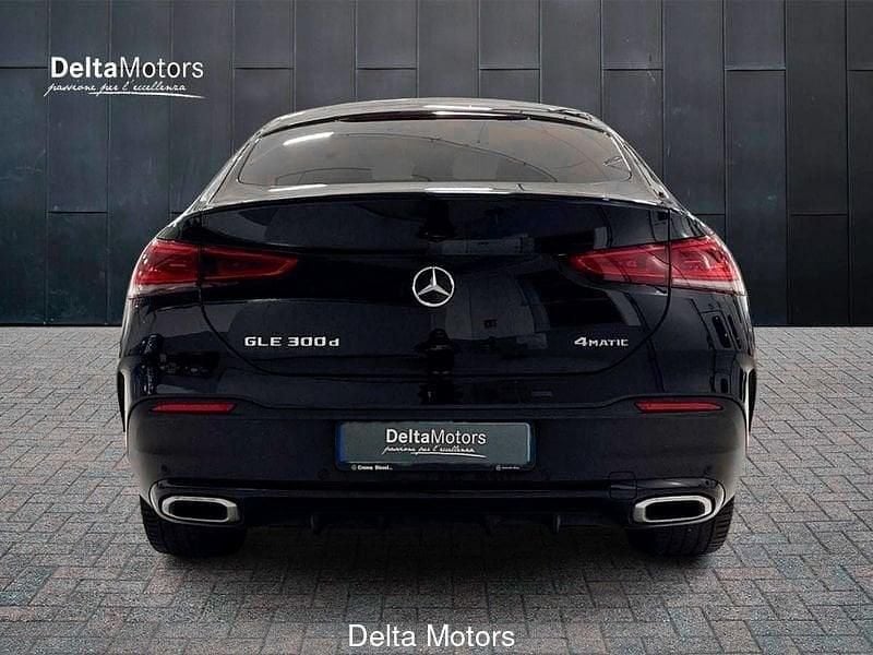 Usata Mercedes GLE300 Premium 272 CV (200 kW) 2022 Nero Coupé