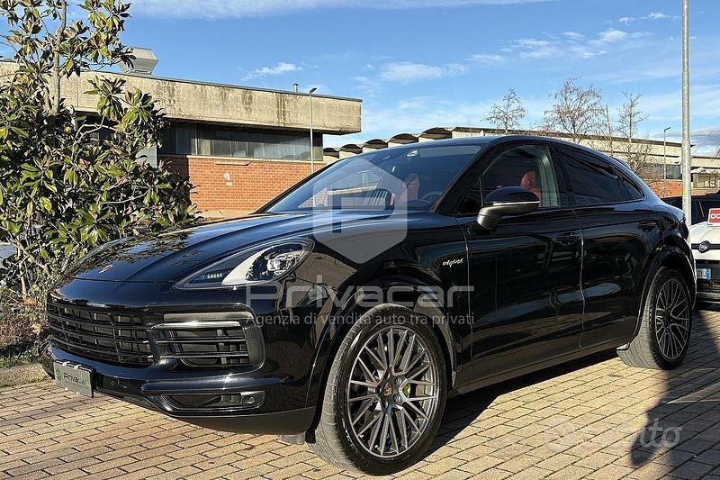 Usata Porsche Cayenne 340 CV (250 kW) 2021 Nero SUV