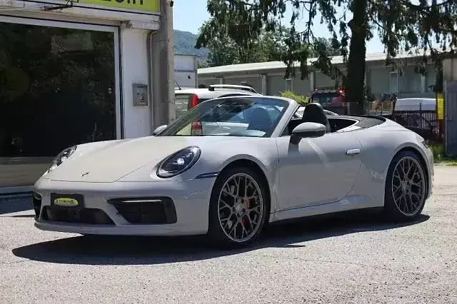 Usata Porsche 911 Carrera S Cabriolet 450 CV (330 kW) 2019 Grigio gesso Cabrio
