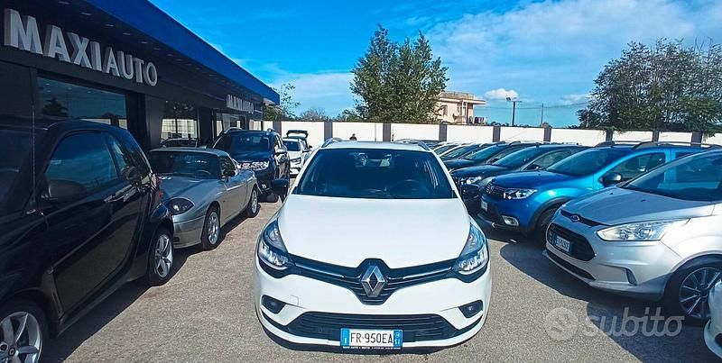 Usata Renault Clio GrandTour 110 CV (80 kW) 2018 Bianco Station wagon