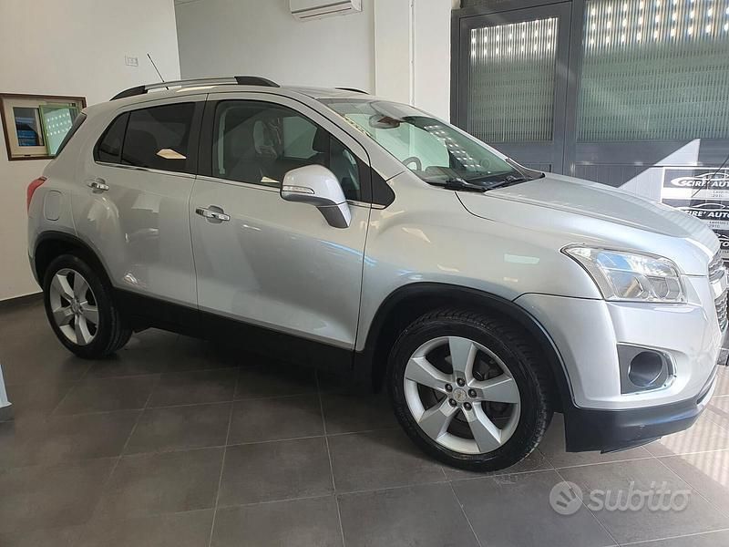 Usata Chevrolet Trax 130 CV (95 kW) 2013 Grigio SUV