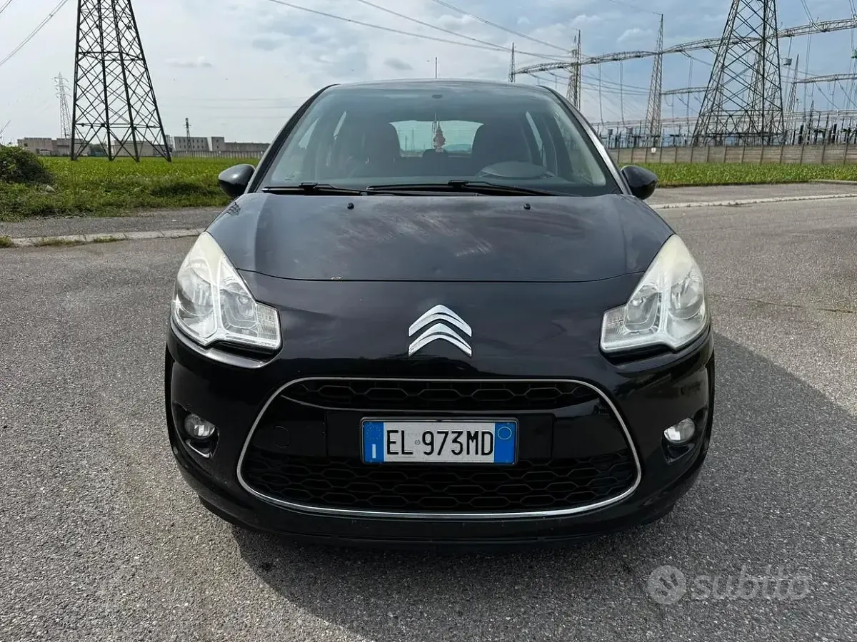Usata Citroën C3 Exclusive 68 CV (50 kW) 2012 Nero Utilitaria