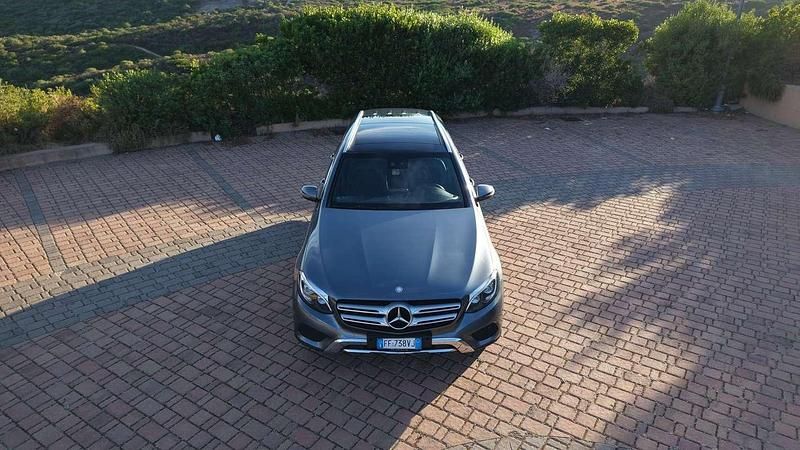 Usata Mercedes GLC250 204 CV (150 kW) 2015 Grigio SUV