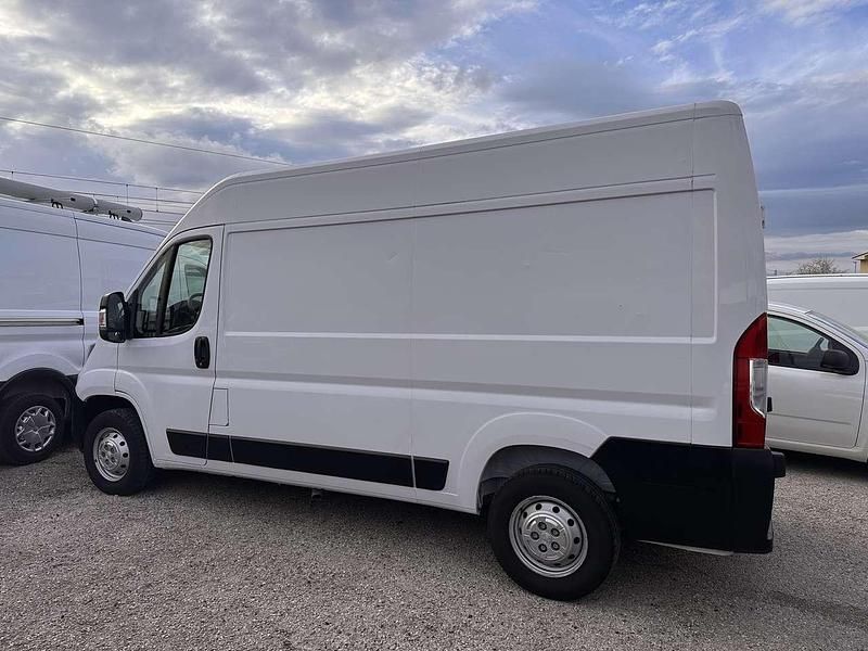 Usata Peugeot Boxer 140 CV (102 kW) 2021 Bianco Furgone