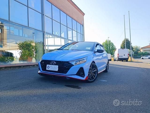 Blu Usata 2022 Hyundai i20 N Performance Tre volumi | 26.990 € (Buon prezzo) - Immagine 1/4